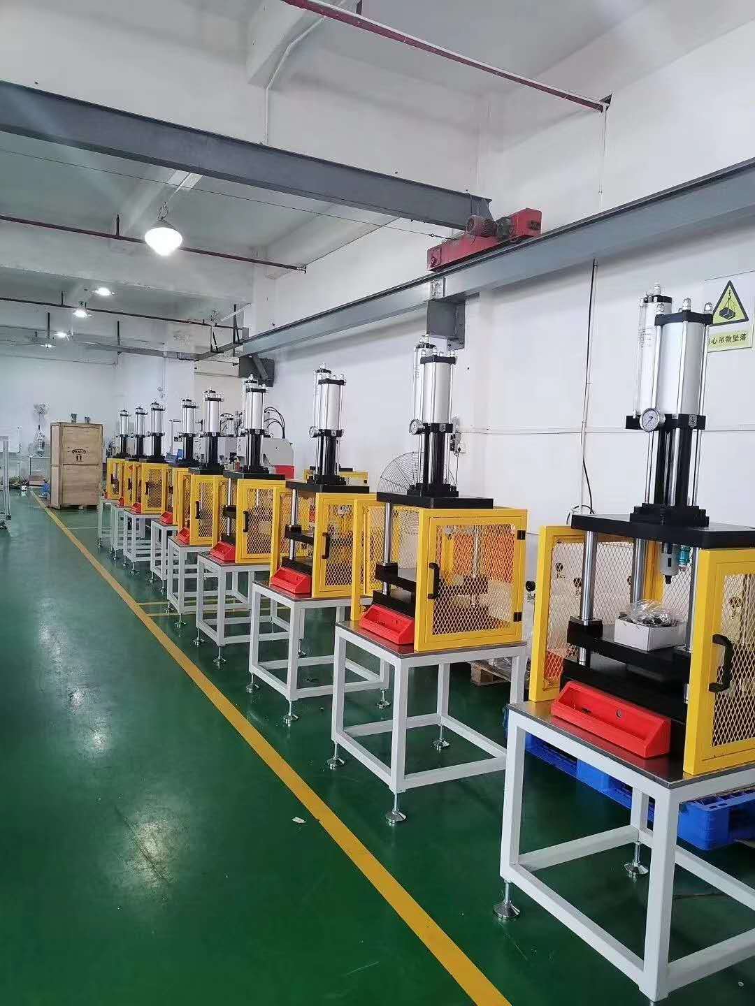 XHL-102氣動(dòng)壓裝機(jī) 增壓壓床 氣壓機(jī) 增壓機(jī) 氣液增壓壓床