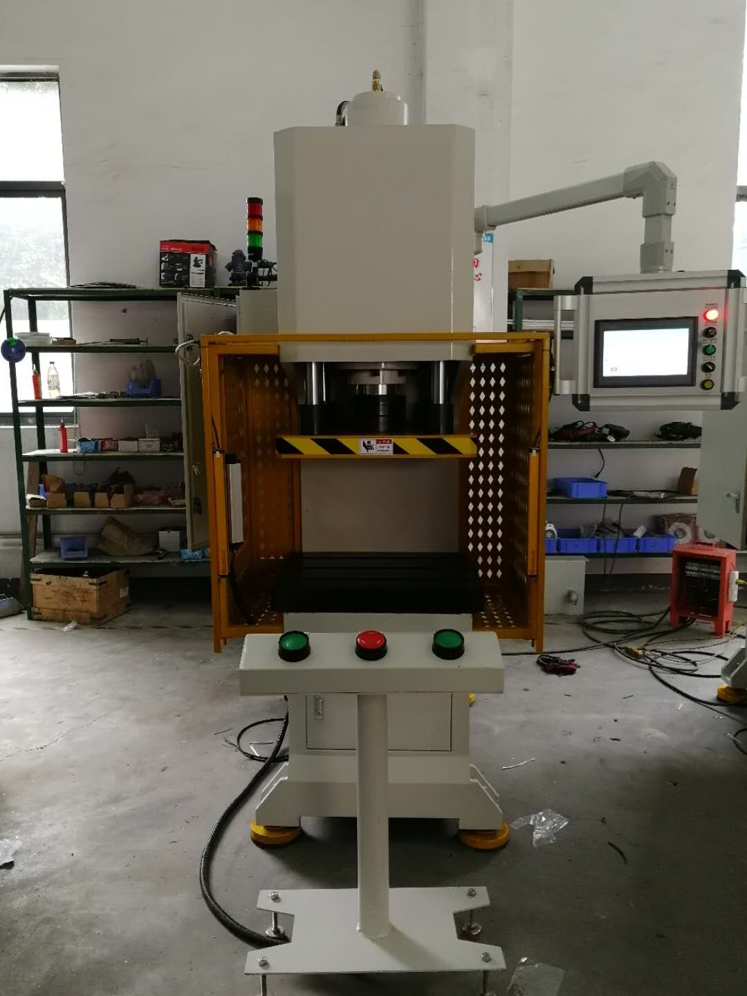 減震器皮帶輪壓裝機(jī) 連桿襯套壓裝機(jī) 精密襯套壓裝機(jī)