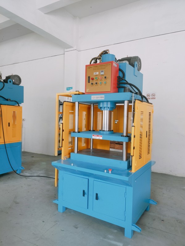 智能門鎖壓鑄件切邊機(jī) 安全門鎖面板沖切拉伸機(jī)